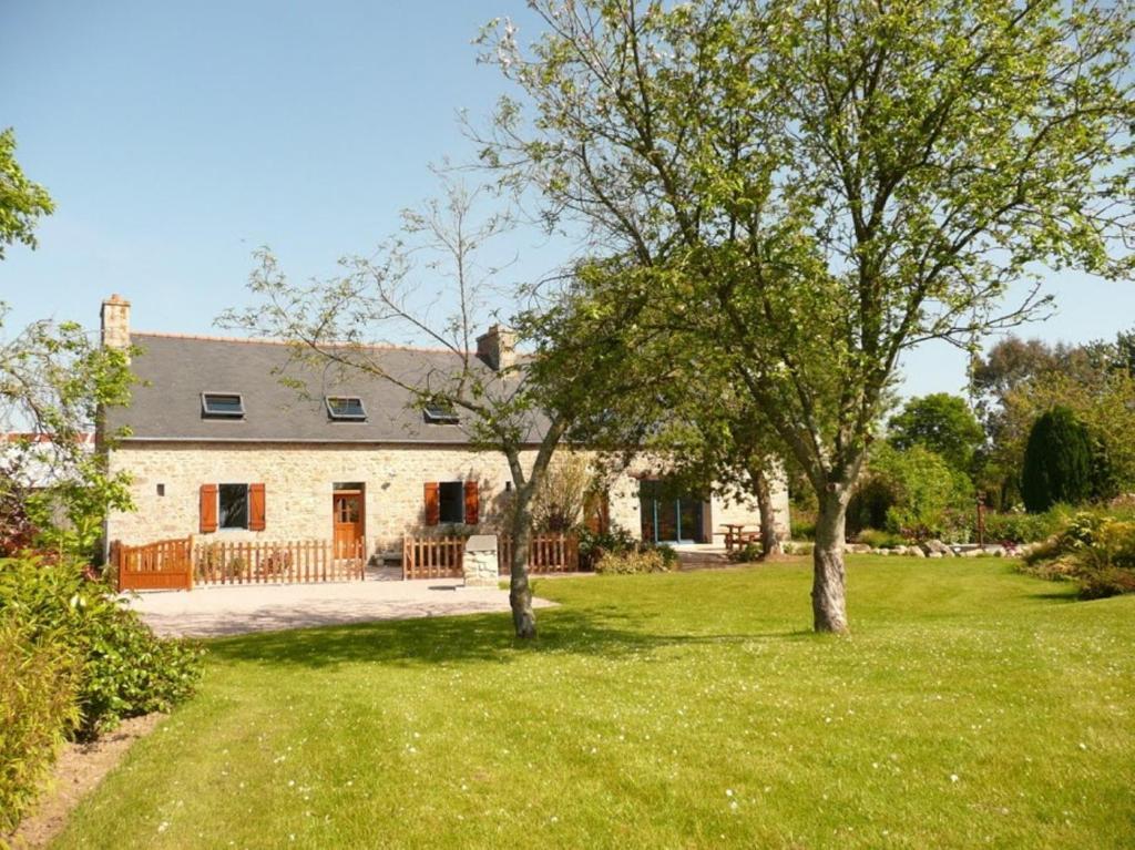 La Ferme Du Pere Kermorocʼh Exterior foto