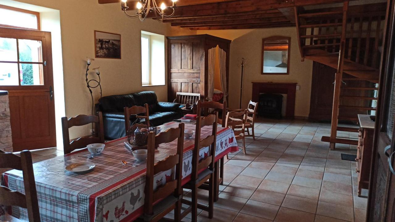 La Ferme Du Pere Kermorocʼh Exterior foto