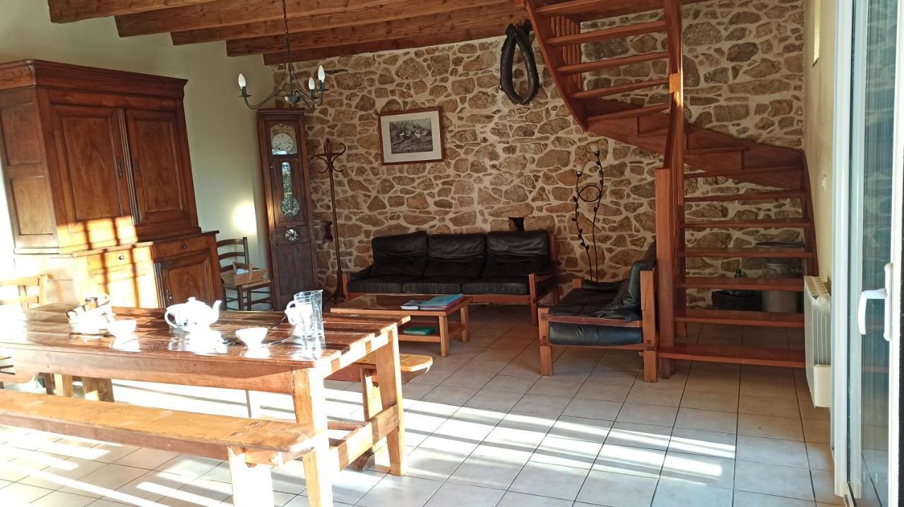 La Ferme Du Pere Kermorocʼh Exterior foto